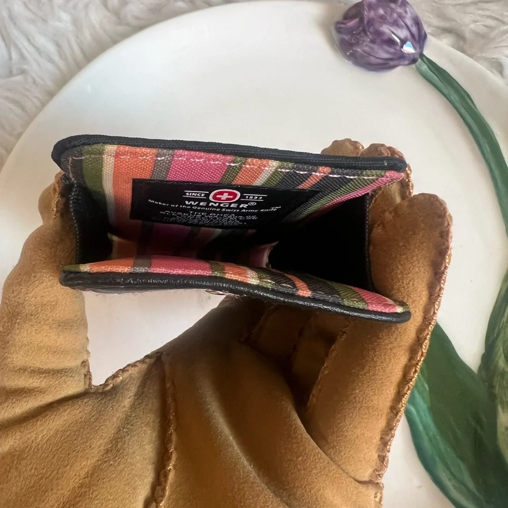 Compact Rhea Swiss holder - Picture 2 of 9